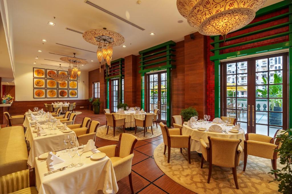 Restaurace v ubytování DLF Club 5