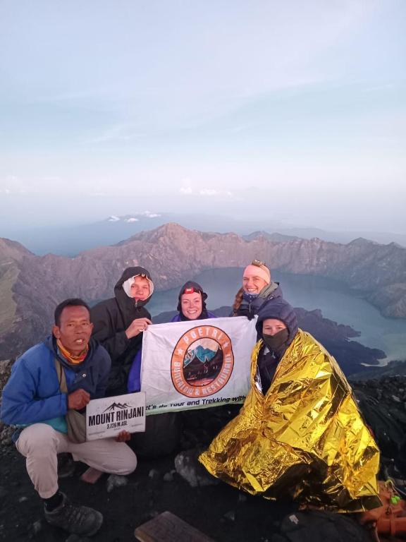 Poetri Bungalow & Restaurant - 12