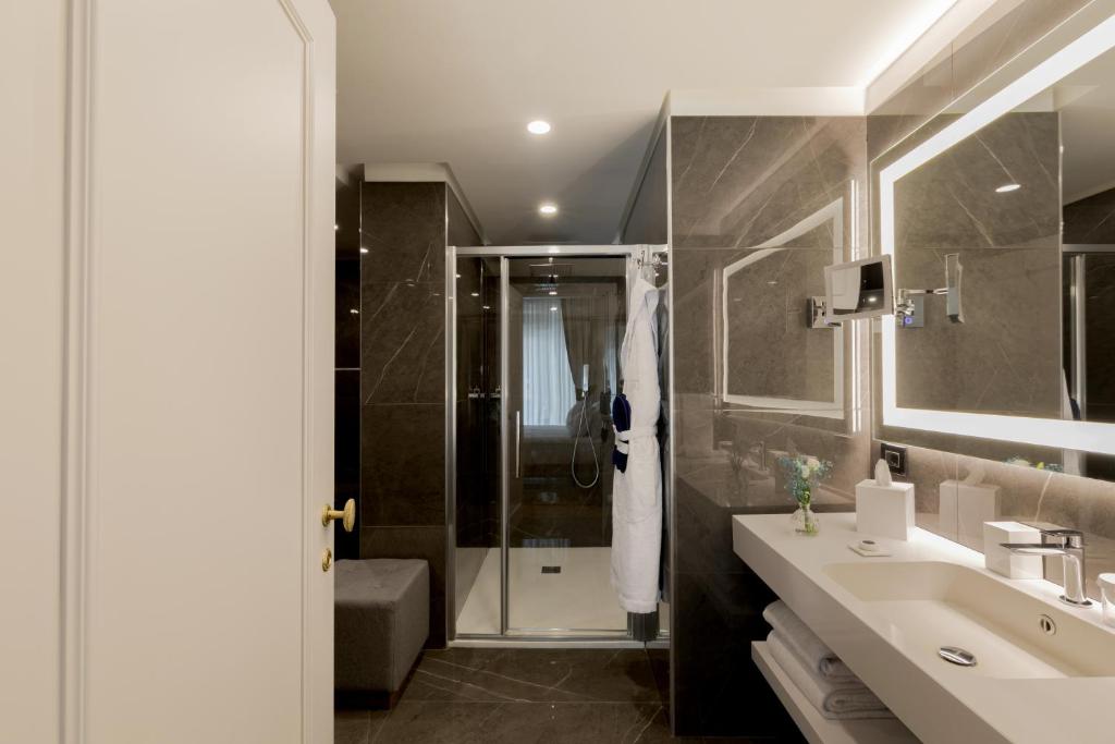 Grand Hotel Parker's - Resim 44