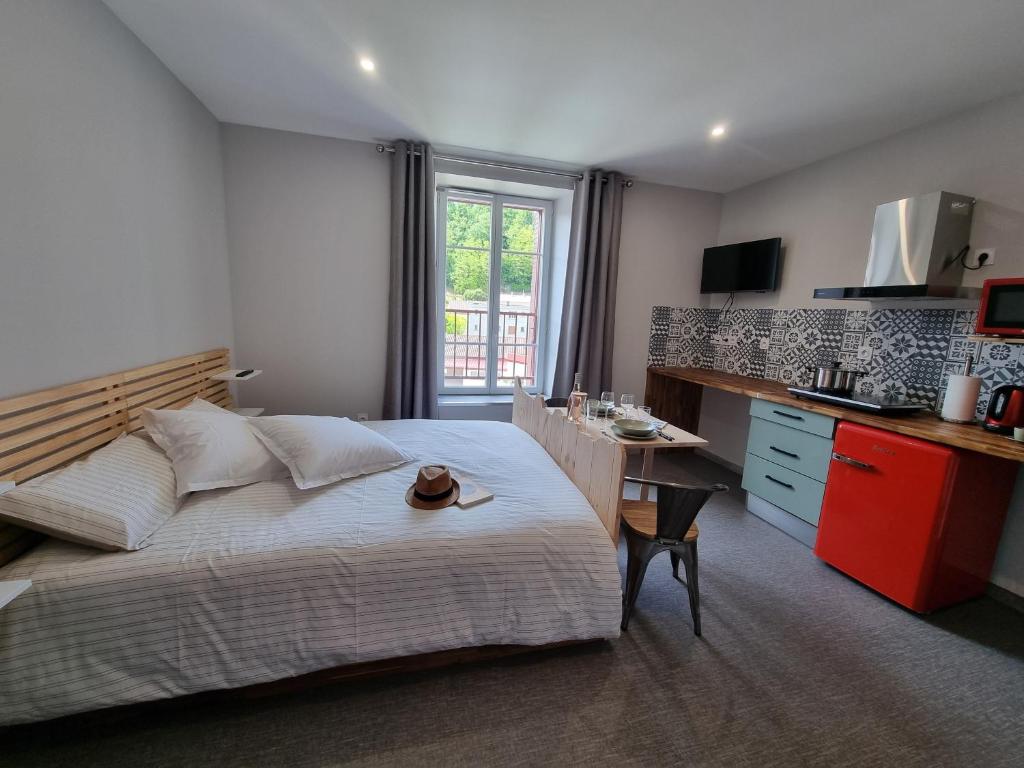 Køkken eller tekøkken på La Maison Lourégo Myosotis