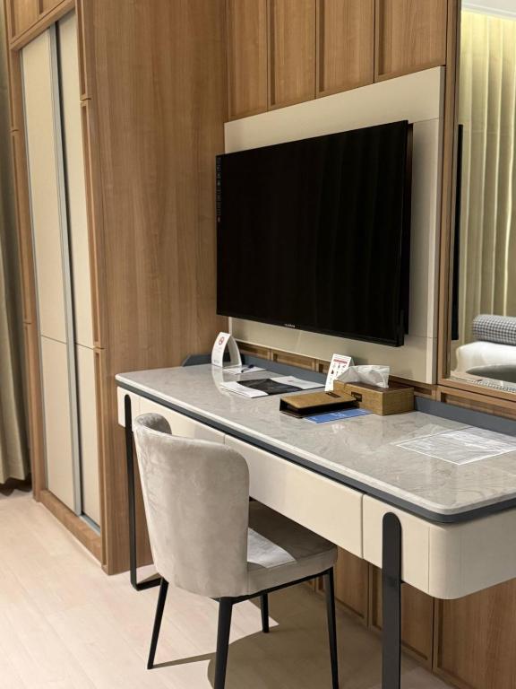 TV a/nebo společenská místnost v ubytování Sunway Tabuk Hotel
