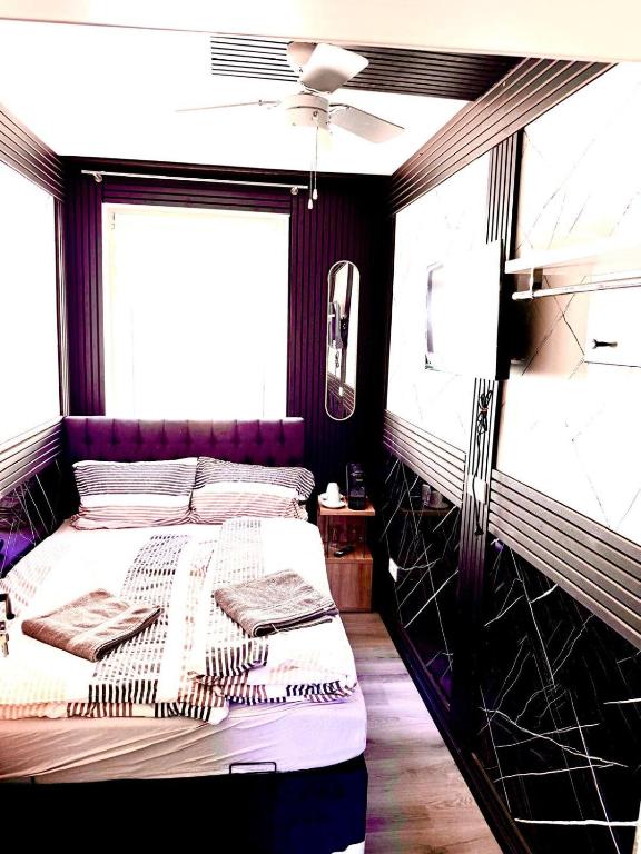Er-is Zimmervermietung - Deluxe Double Room