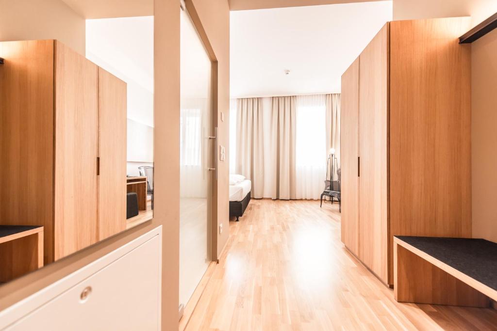 Göttfried - essen trinken schlafen - Resim 14