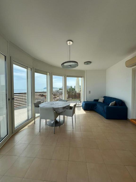 Gallery image of Sea Dream Panoramic Experience Misano - Il Lupo Affitta in Misano Adriatico