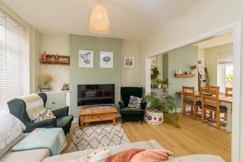 Imagen de la galería de 2 BR Neutral Sanctuary - 27 Min To Cardiff Castle, en Cardiff