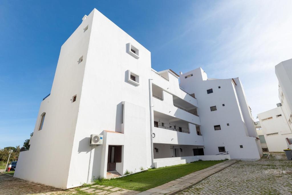 Magna Oura - Resim 8