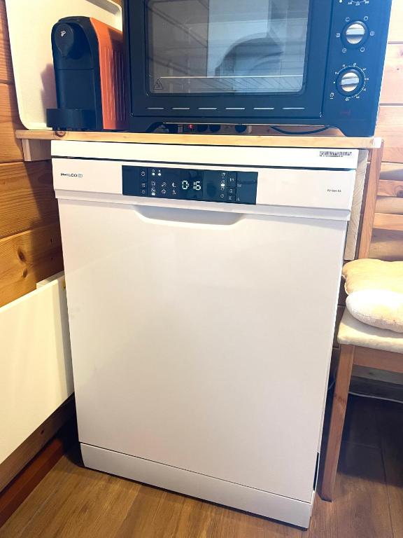 A kitchen or kitchenette at Chata Drevenica Orava