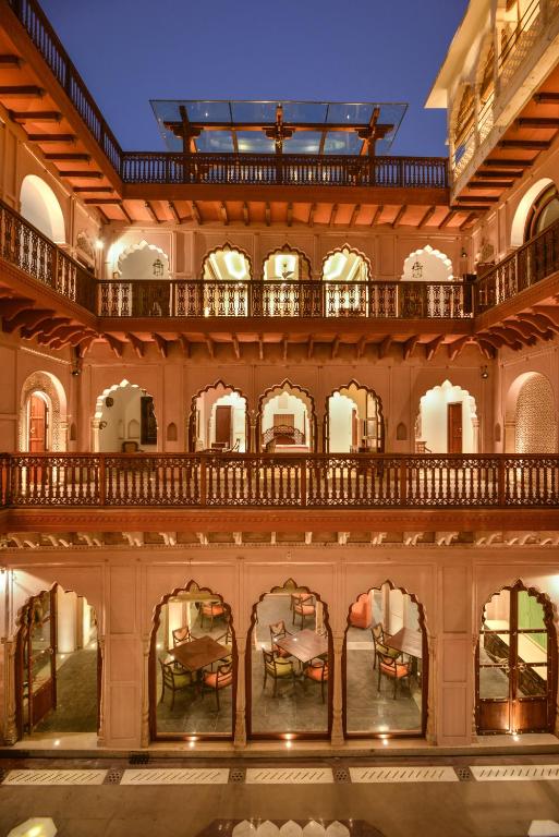 Fotografie z fotogalerie ubytování Haveli Dharampura & Golden Haveli- UNESCO awarded Boutique Heritage Hotel v Novém Dillí