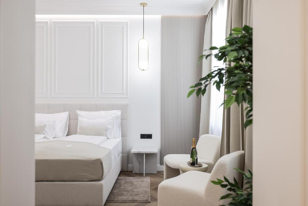 De Pusterla Luxury Rooms - 17