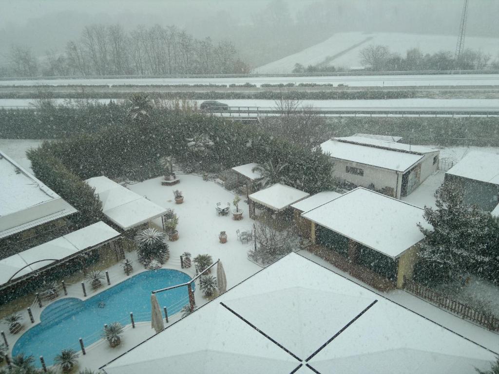 Hotel La Rotonda during the winter