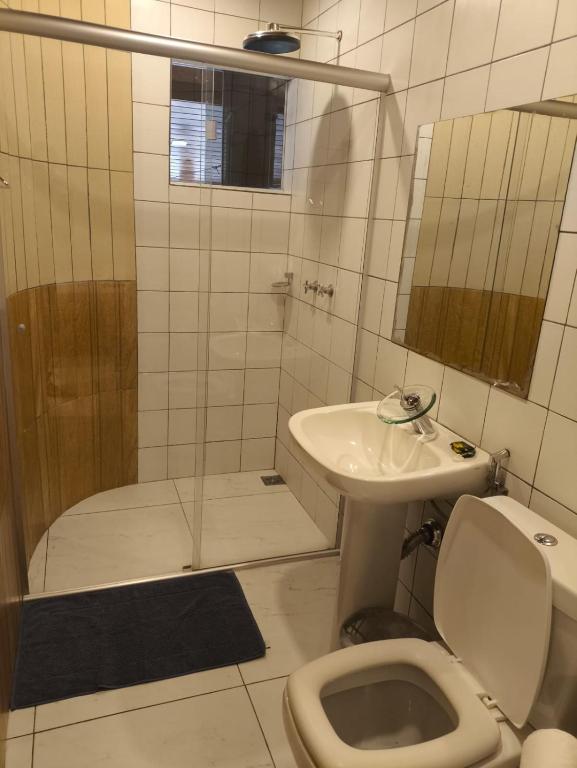 Koupelna v ubytování Santuário da Chapad a dos Veadeiros