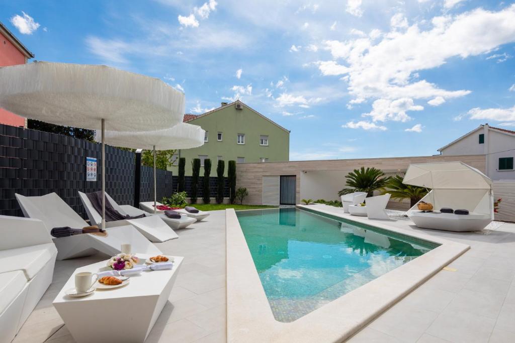 Πισίνα στο ή κοντά στο Luxury Apartment Sunray