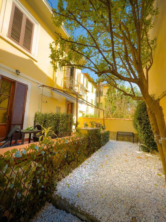 Edifici on està situat l'hostal o pensió