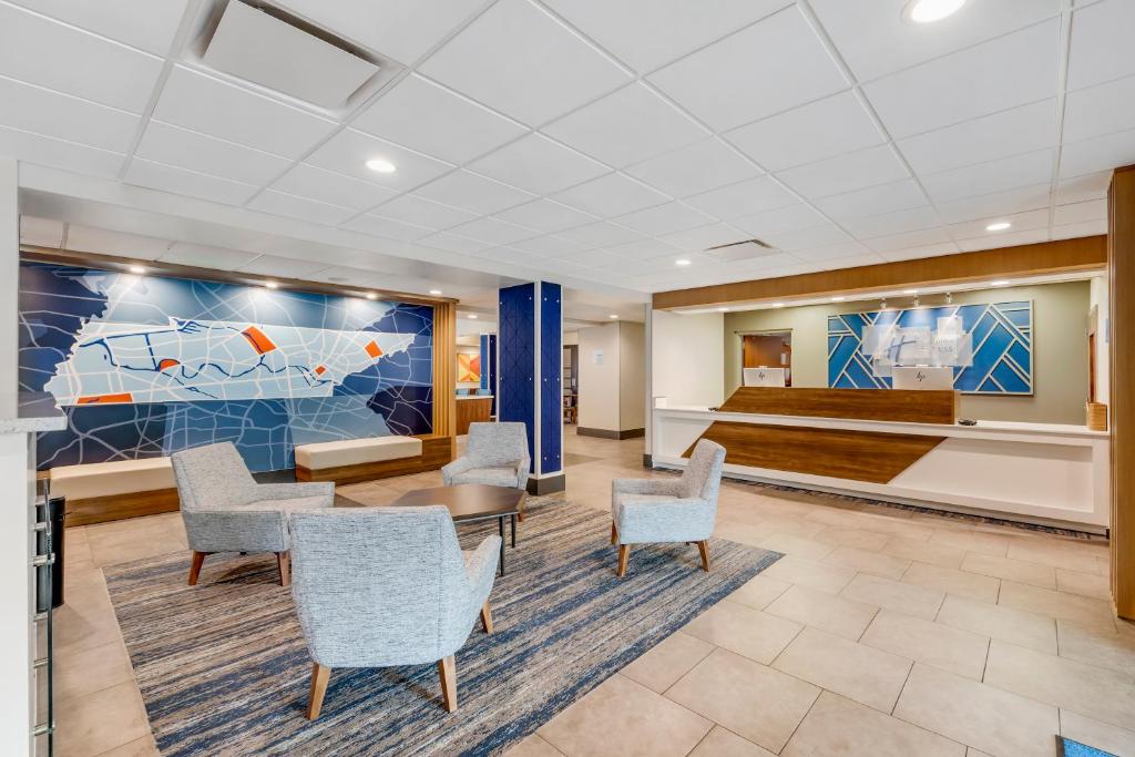 Holiday Inn Express & Suites Nashville Southeast - Antioch by IHG photo