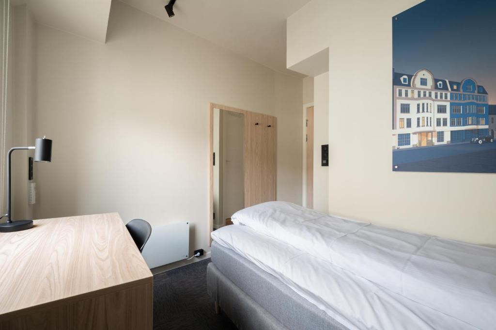 BREEZE Hotel Victoria - Self-Service - Resim 33