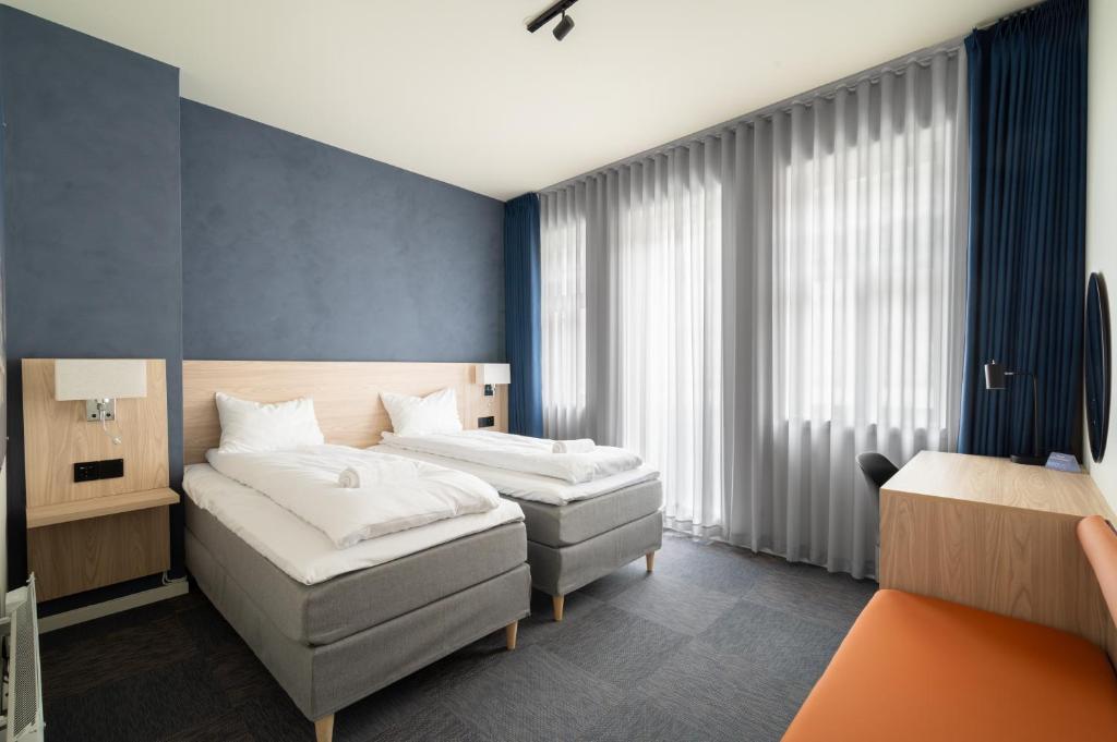 BREEZE Hotel Victoria - Self-Service - Resim 31