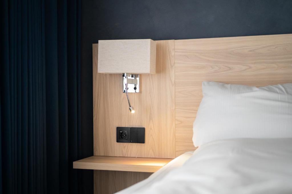 BREEZE Hotel Victoria - Self-Service - Resim 41