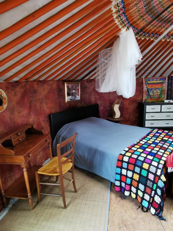 Postel nebo postele na pokoji v ubytování Yourte Namaste Homestay