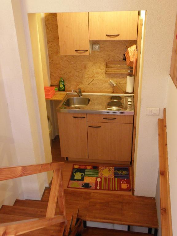 Kuchyňa alebo kuchynka v ubytovaní Apartment Lid