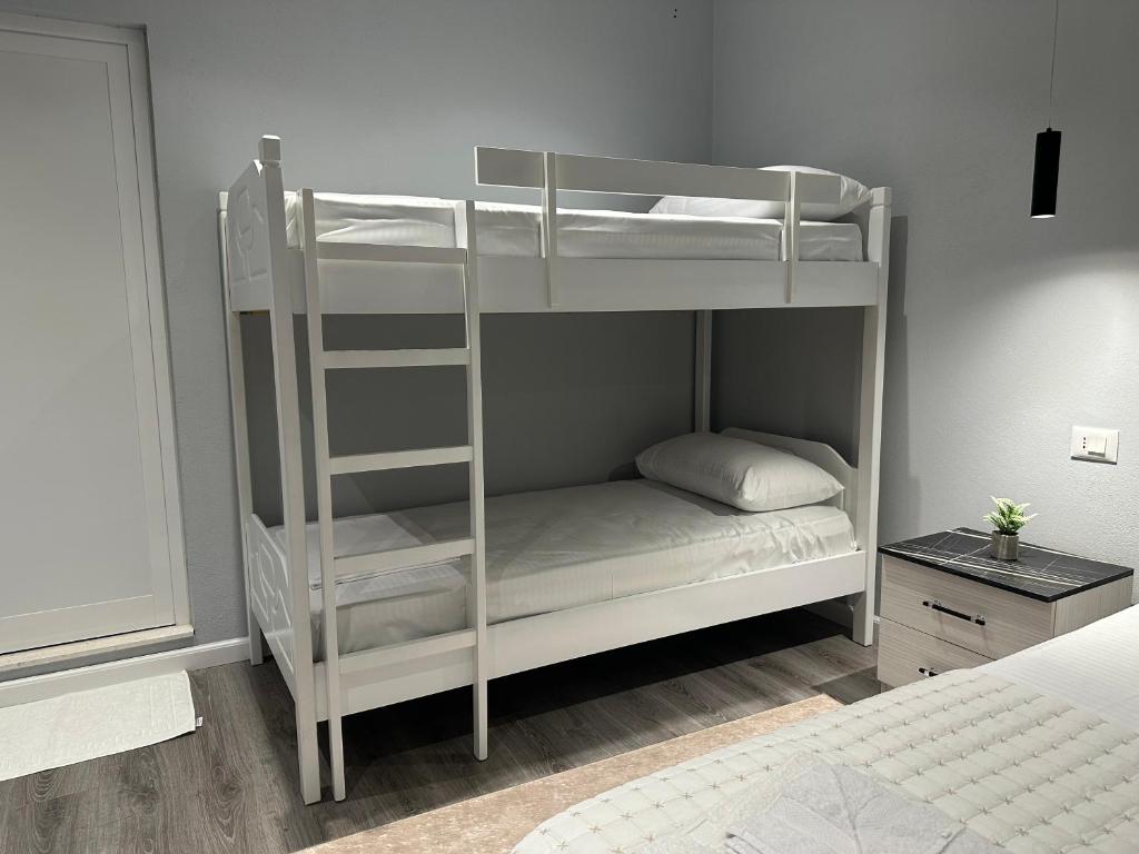 Llit o llits en una habitació de Lake view