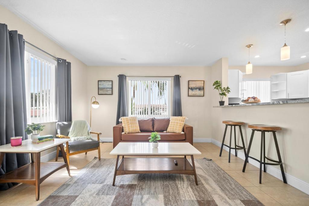 Coco Palms Apartments By Lowkl - Superior Com 1 Quarto King, Cozinha E Sofá-Cama