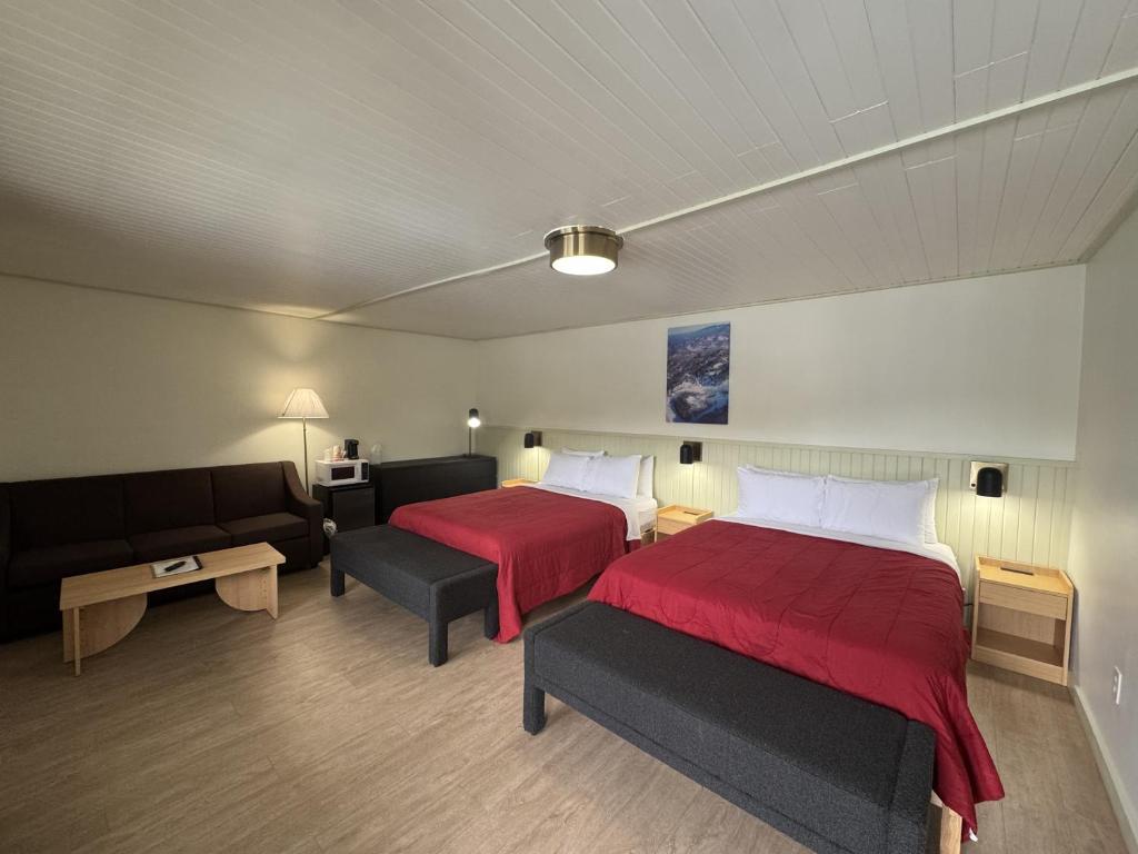 Ski Mountain Lodge photo