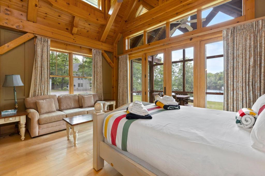 Fotografie z fotogalerie ubytování Port Cunnington Lodge v destinaci Dwight