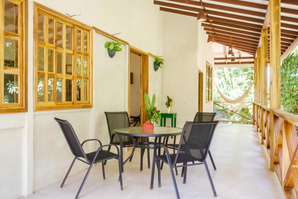 Posezení v ubytování Villa Piňa dorada dependencia del hotel Casa Merlin