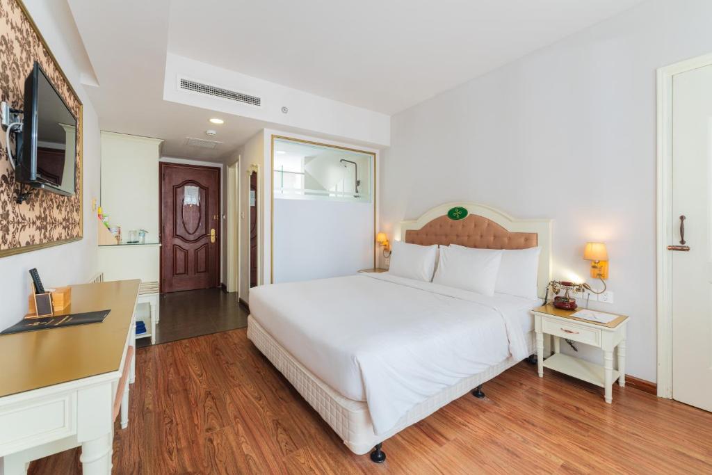 Phòng Deluxe Giường Đôi