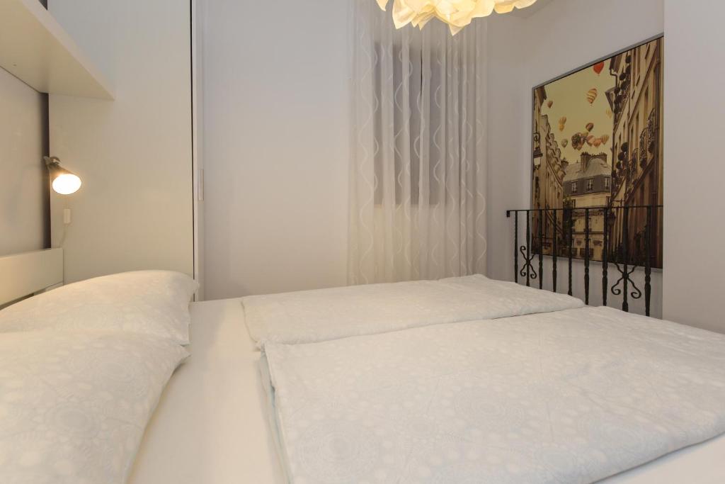 Posteľ alebo postele v izbe v ubytovaní Istria Sea Side Apartment 210 & 209