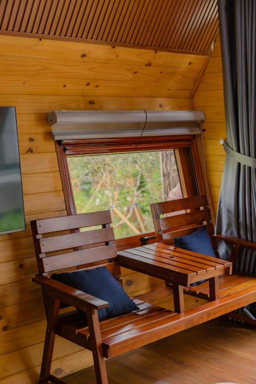 Fotografie z fotogalerie ubytování Gemstone Villa Măng Đen v destinaci Kon Plong