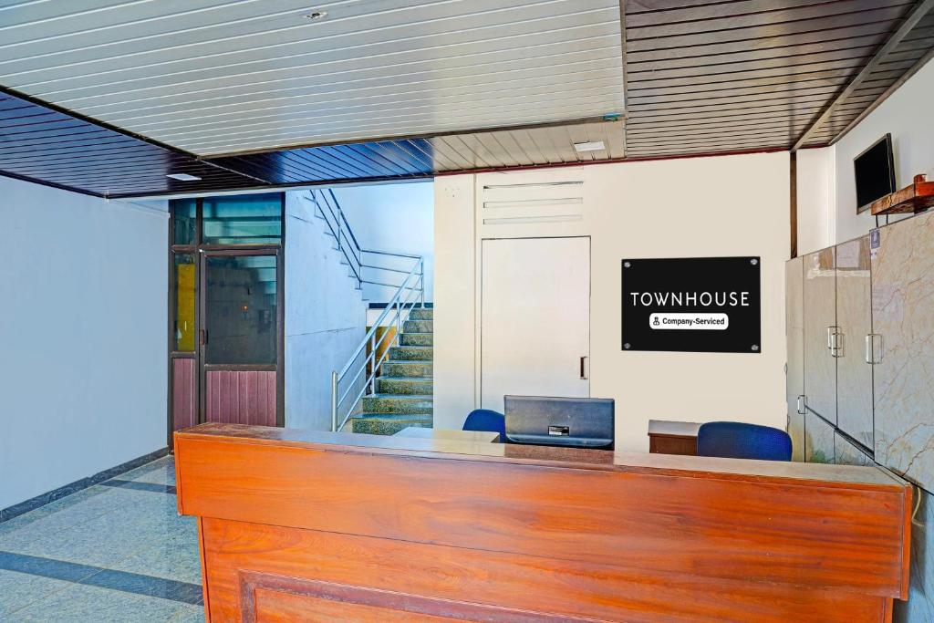 Fotografie z fotogalerie ubytování Super Townhouse Madikeri Fort Formerly Hotel Raj v destinaci Madikeri