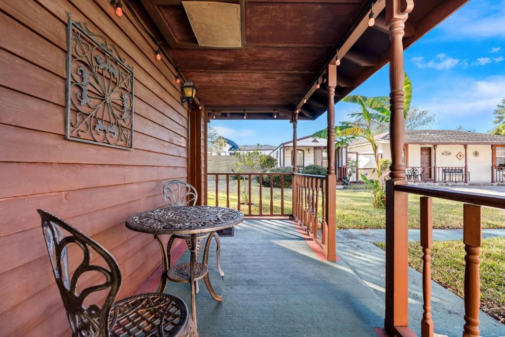 Travelodge by Wyndham Hotel & Cottages St Augustine - Historic - Cottage Suite With One Queen Bed - Non-Smoking