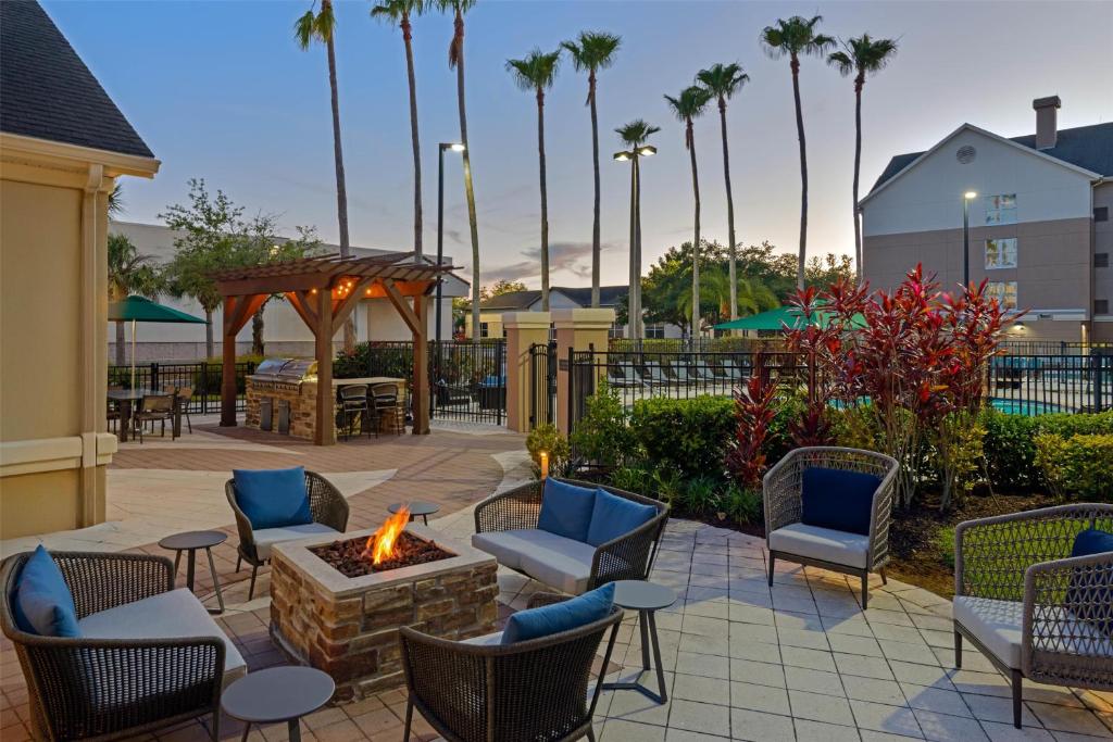 Homewood Suites by Hilton Orlando-UCF Area photo