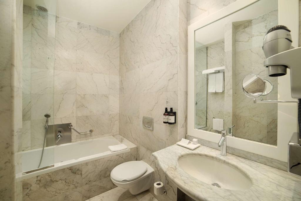 NH Venezia Santa Lucia - Resim 13