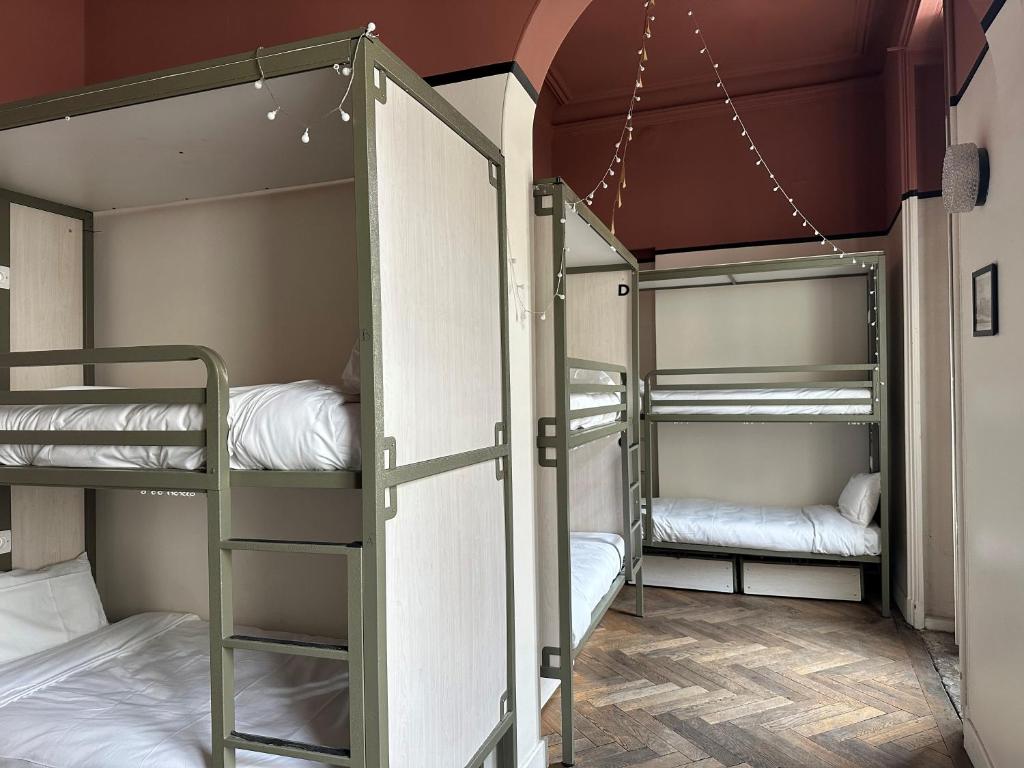 Auberge de jeunesse HI Avignon - Resim 2