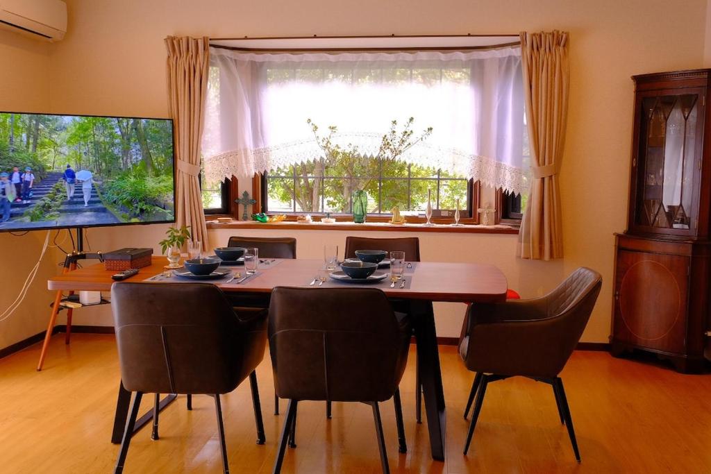 Μια τηλεόραση ή/και κέντρο ψυχαγωγίας στο azabu living