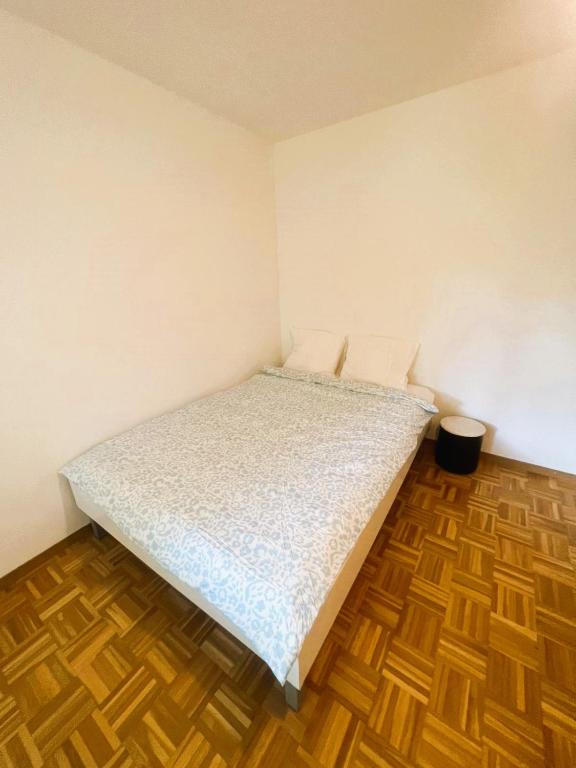 Large Flats, Zurich Lake HWA - Self Checkin - Resim 40