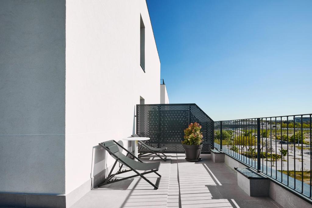 Ibis Styles Madrid Airport Valdebebas - Resim 16