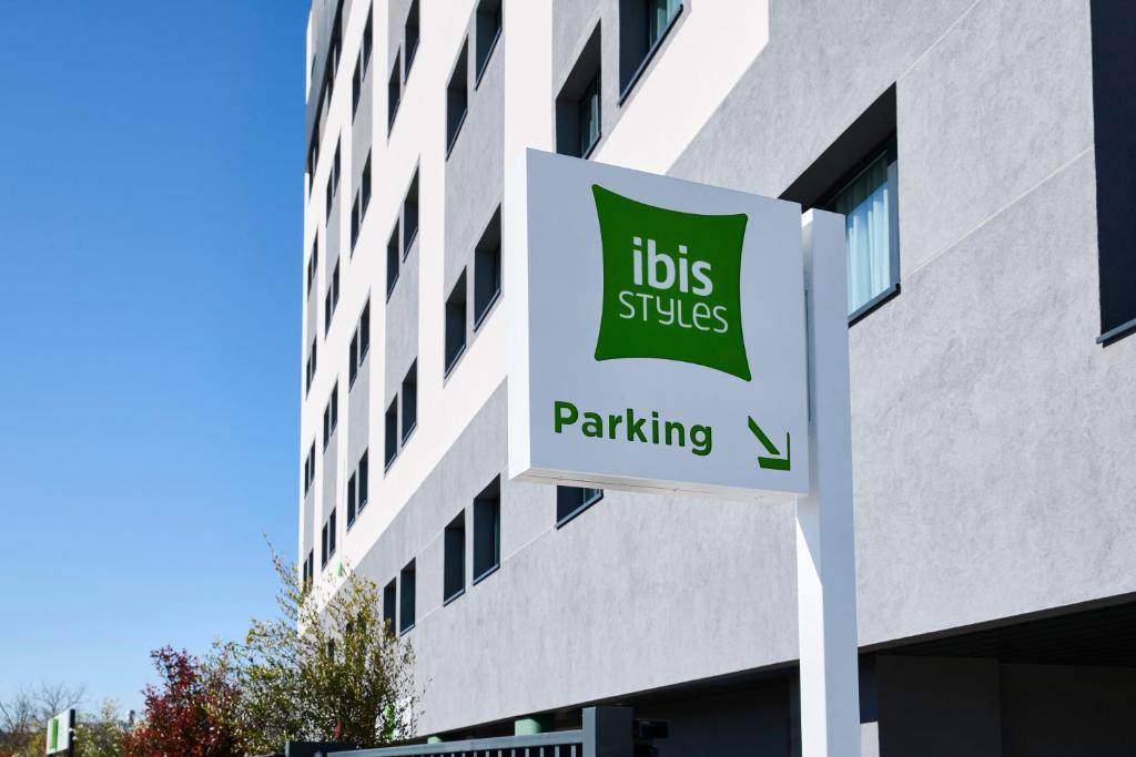 Ibis Styles Madrid Airport Valdebebas - Resim 21