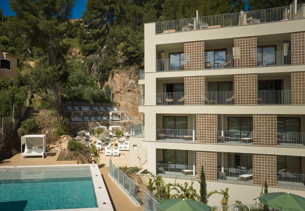 Bazén v ubytování Salino Port Soller nebo v jeho okolí
