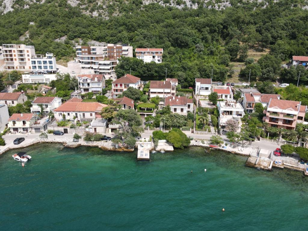 Montenegro Apartments - Private Beach - One-Bedroom Apartment