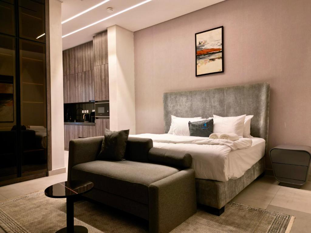 Posezení v ubytování Studio room in Ikeja