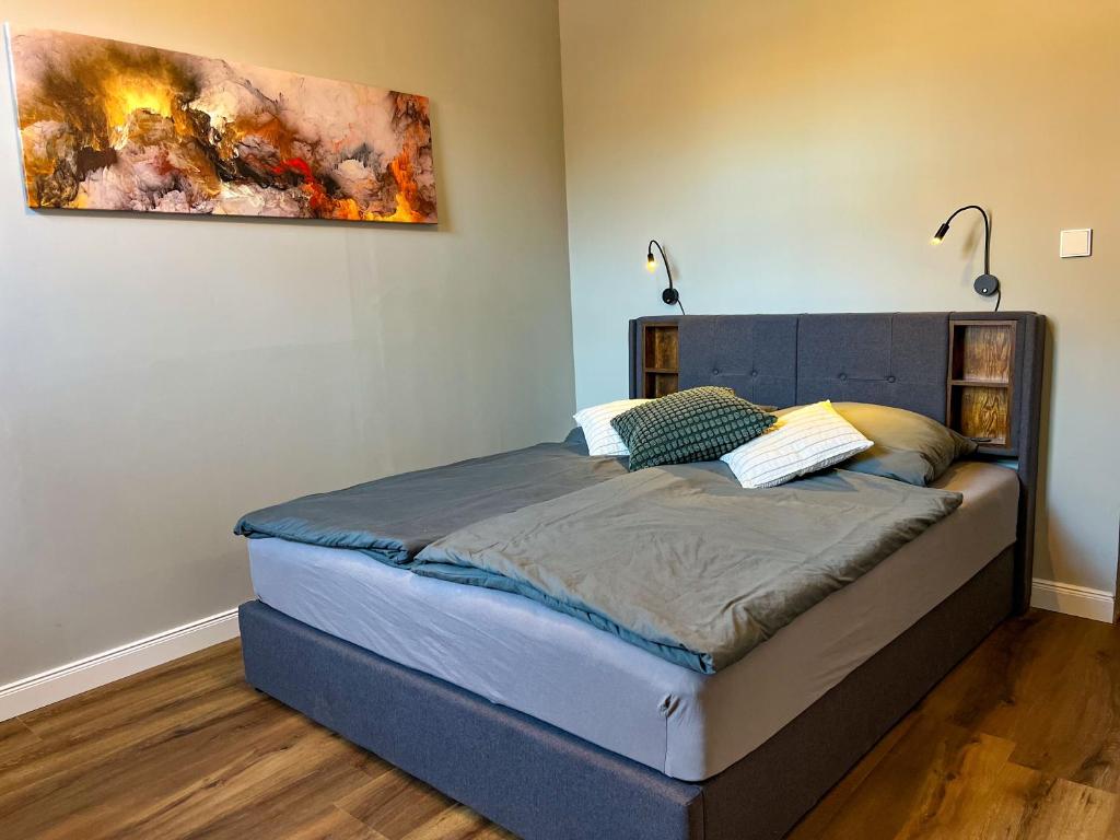 Postel nebo postele na pokoji v ubytování B&B in schönem altem Bauernhaus