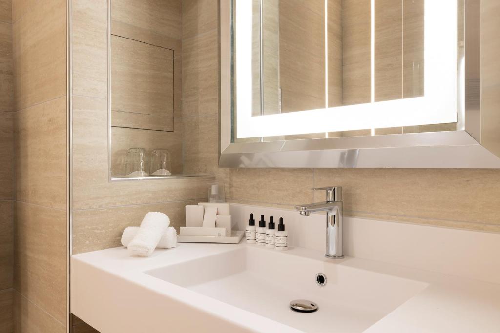 Le Relais Madeleine - Resim 27