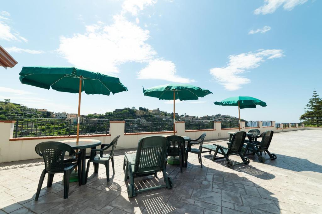 Balkón nebo terasa v ubytování Suites in the Amalfi Coast - GuestHouse with Terrace near Amalfi - Breathtaking View of Ravello