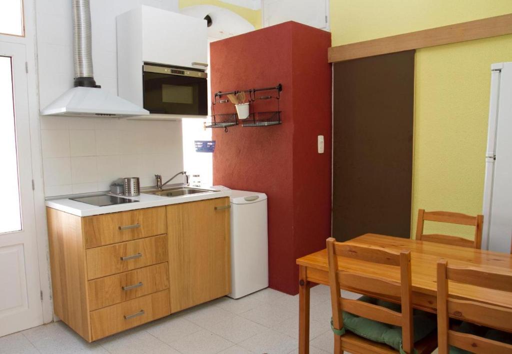 Kuchyňa alebo kuchynka v ubytovaní Holiday home Can Clerc