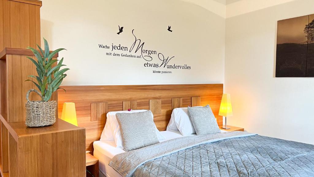 Voodi või voodid majutusasutuse Gästezimmer Karolina toas