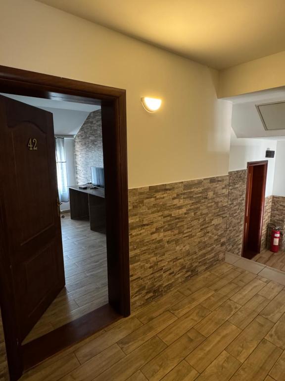 Kuchyň nebo kuchyňský kout v ubytování Hotel Palma