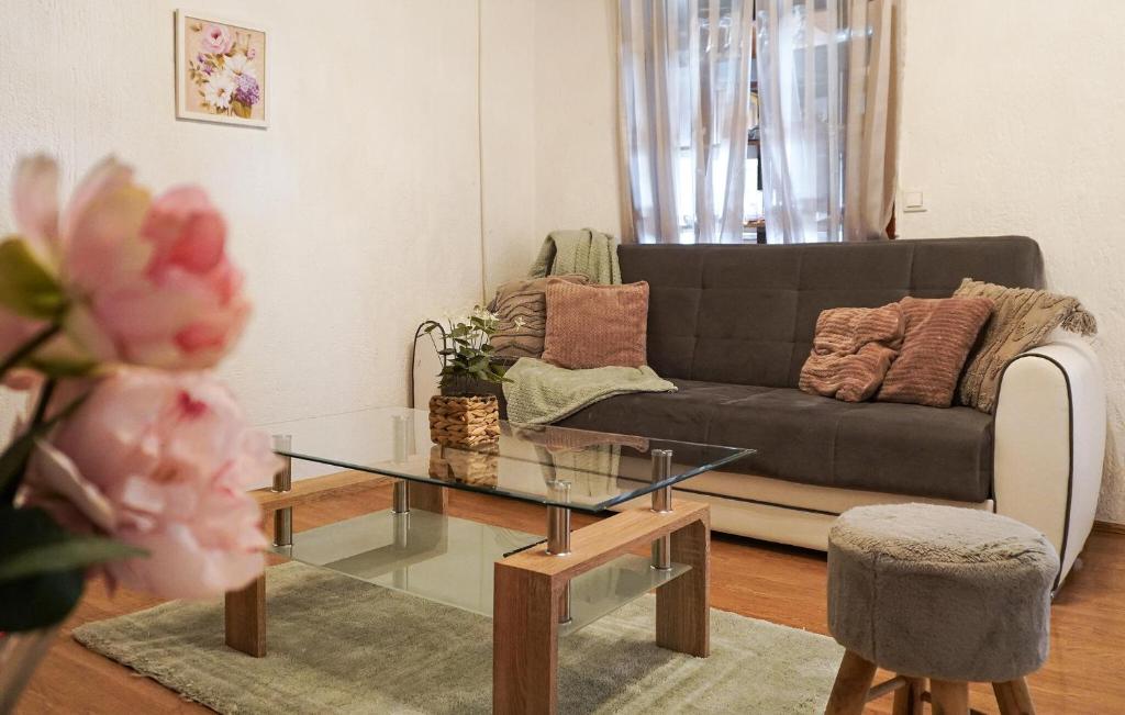 Posezení v ubytování Nice Apartment In Lovran With Wifi